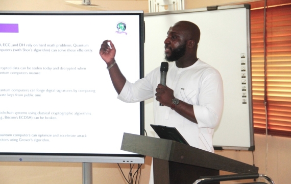 Physics Department Hosts Insightful Town and Gown Seminar on Cybersecurity in the Quantum Era